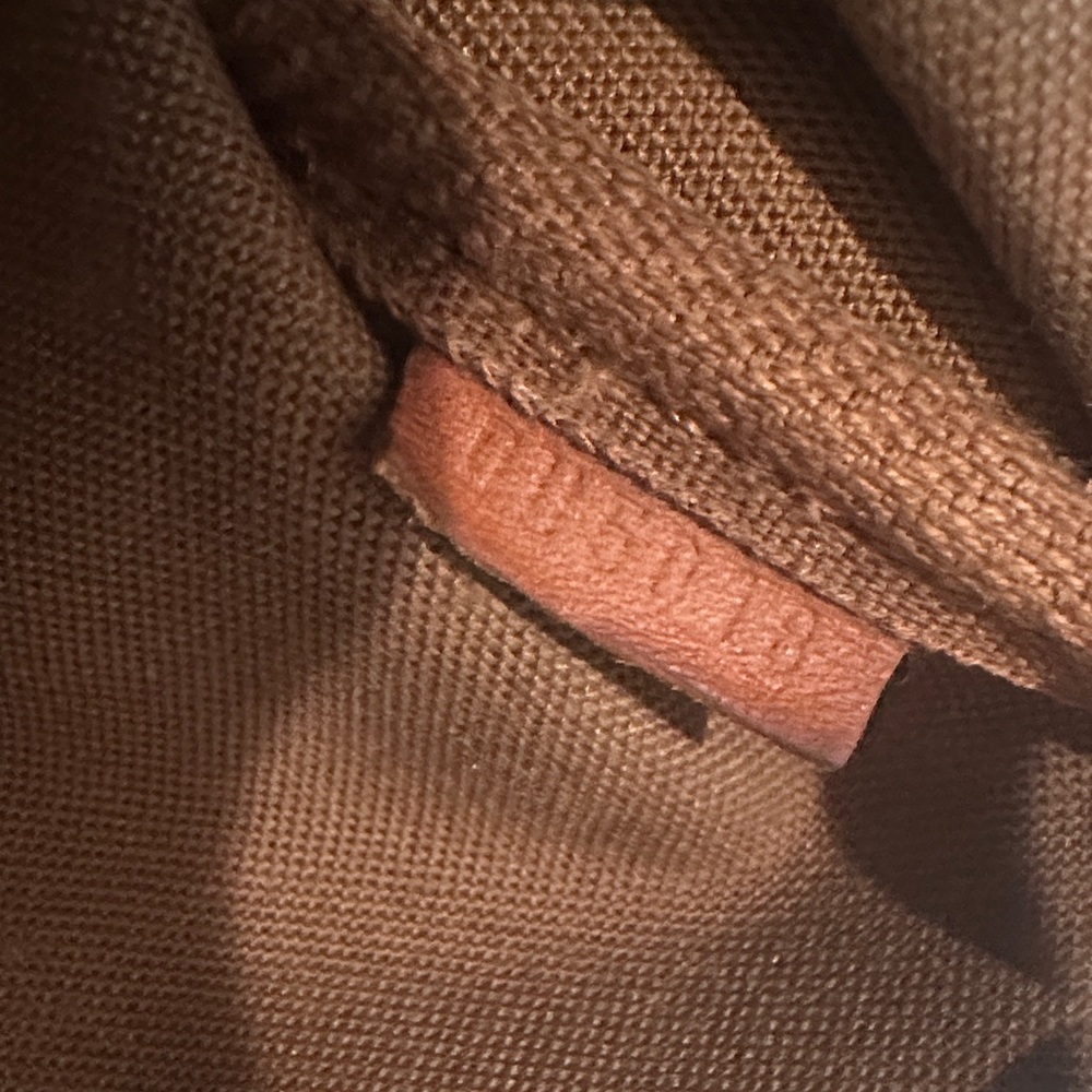 Louis Vuitton Monogram Crossbody Bag - Picture 8 of 16